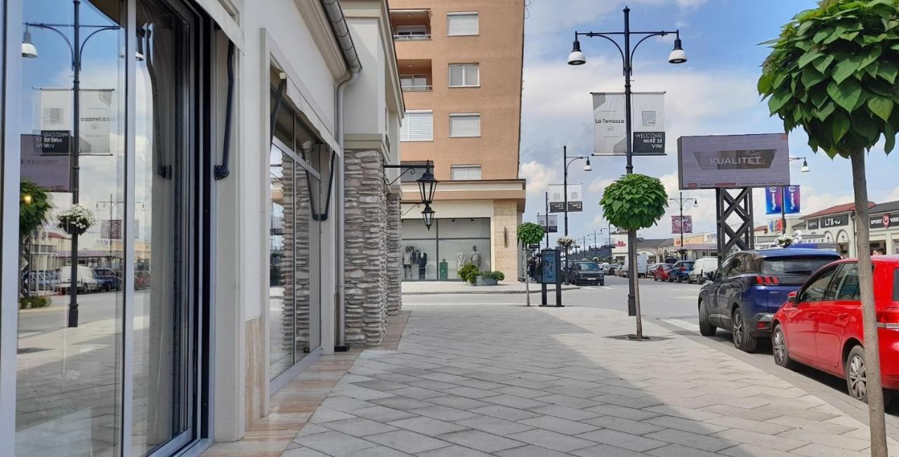 Cozy Apartment - 2 Bedrooms In The Best City Area. Урошевац Экстерьер фото