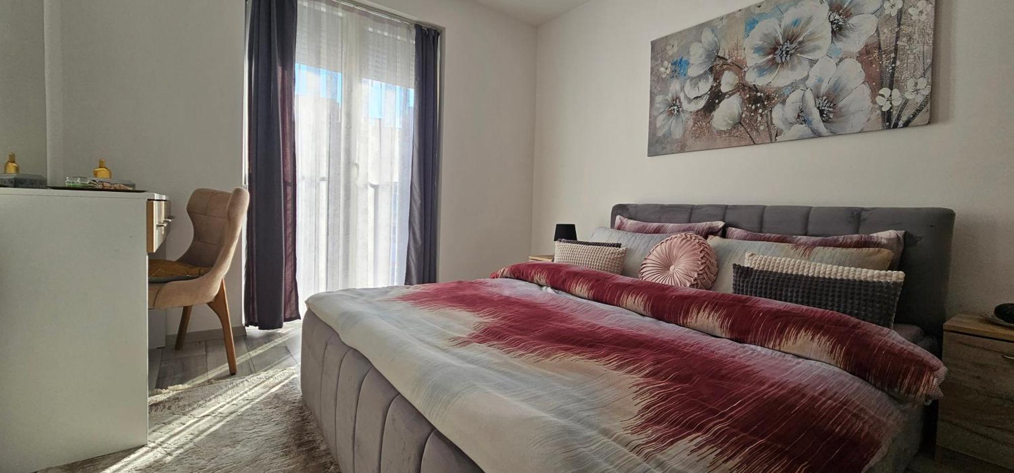 Cozy Apartment - 2 Bedrooms In The Best City Area. Урошевац Экстерьер фото