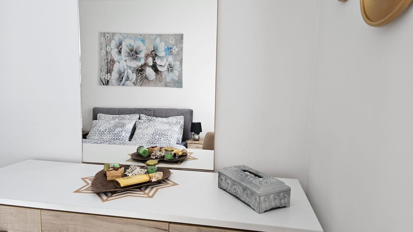 Cozy Apartment - 2 Bedrooms In The Best City Area. Урошевац Экстерьер фото