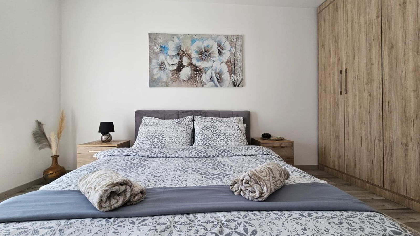 Cozy Apartment - 2 Bedrooms In The Best City Area. Урошевац Экстерьер фото
